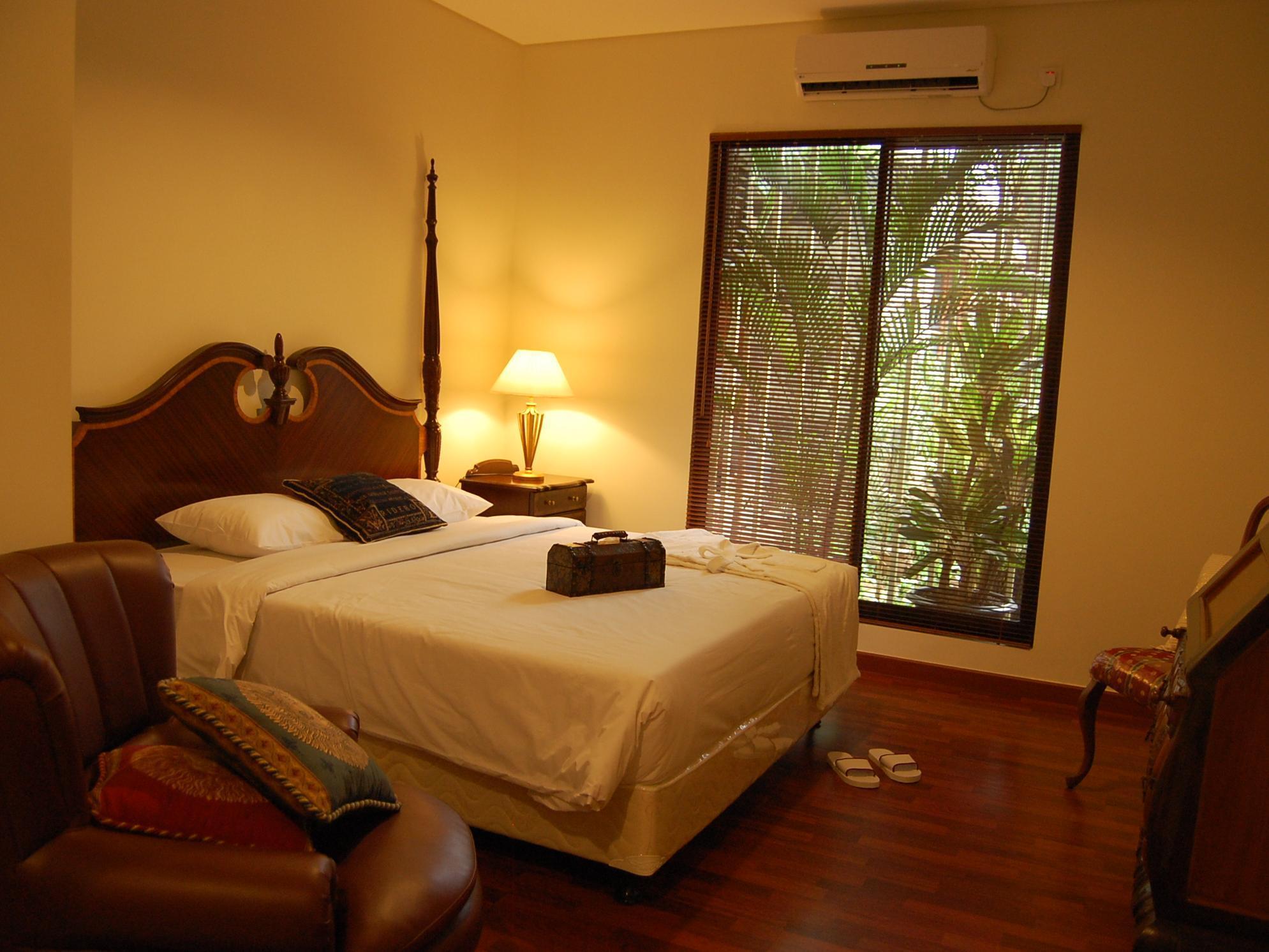 Arimbi Pejaten Suites Yakarta Exterior foto