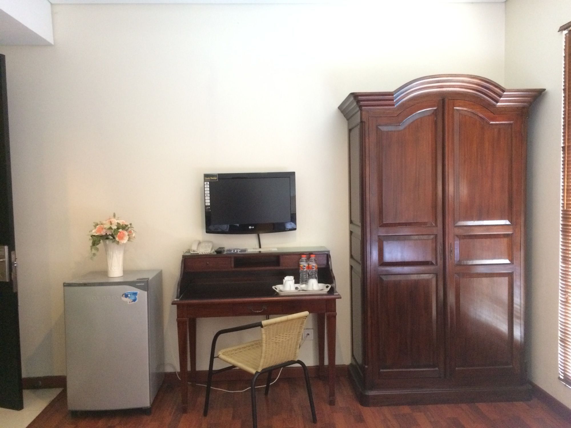 Arimbi Pejaten Suites Yakarta Exterior foto